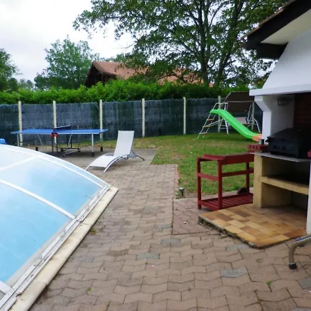 En Pleine Nature à Avec Piscine Privée *