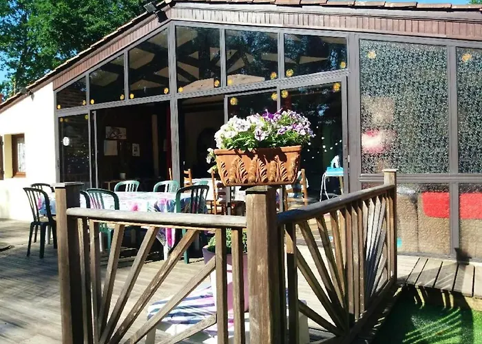 ヴィラ En Pleine Nature A Avec Piscine Privee Escource